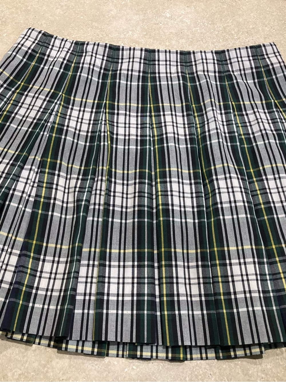 Preppy Green Plaid Pleated Skater Skirt